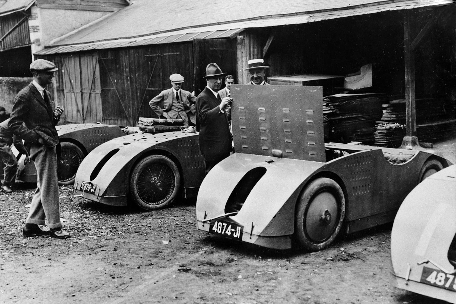 09 BUGATTI Tye 32 Tank 100 Años del Bugatti Tipo 32: "The Tank"